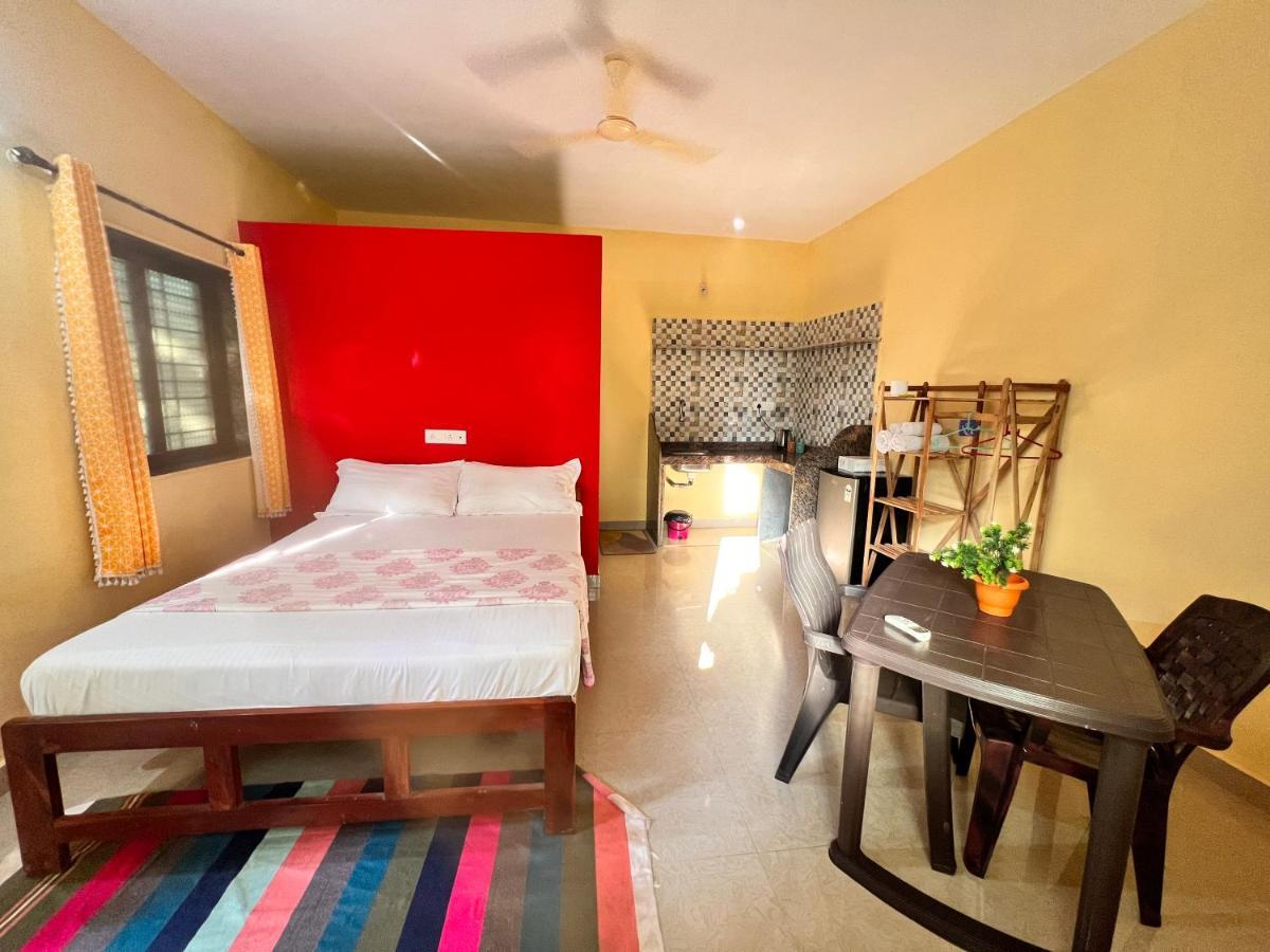 Kyel Villa Guest House อารัมบล ภายนอก รูปภาพ